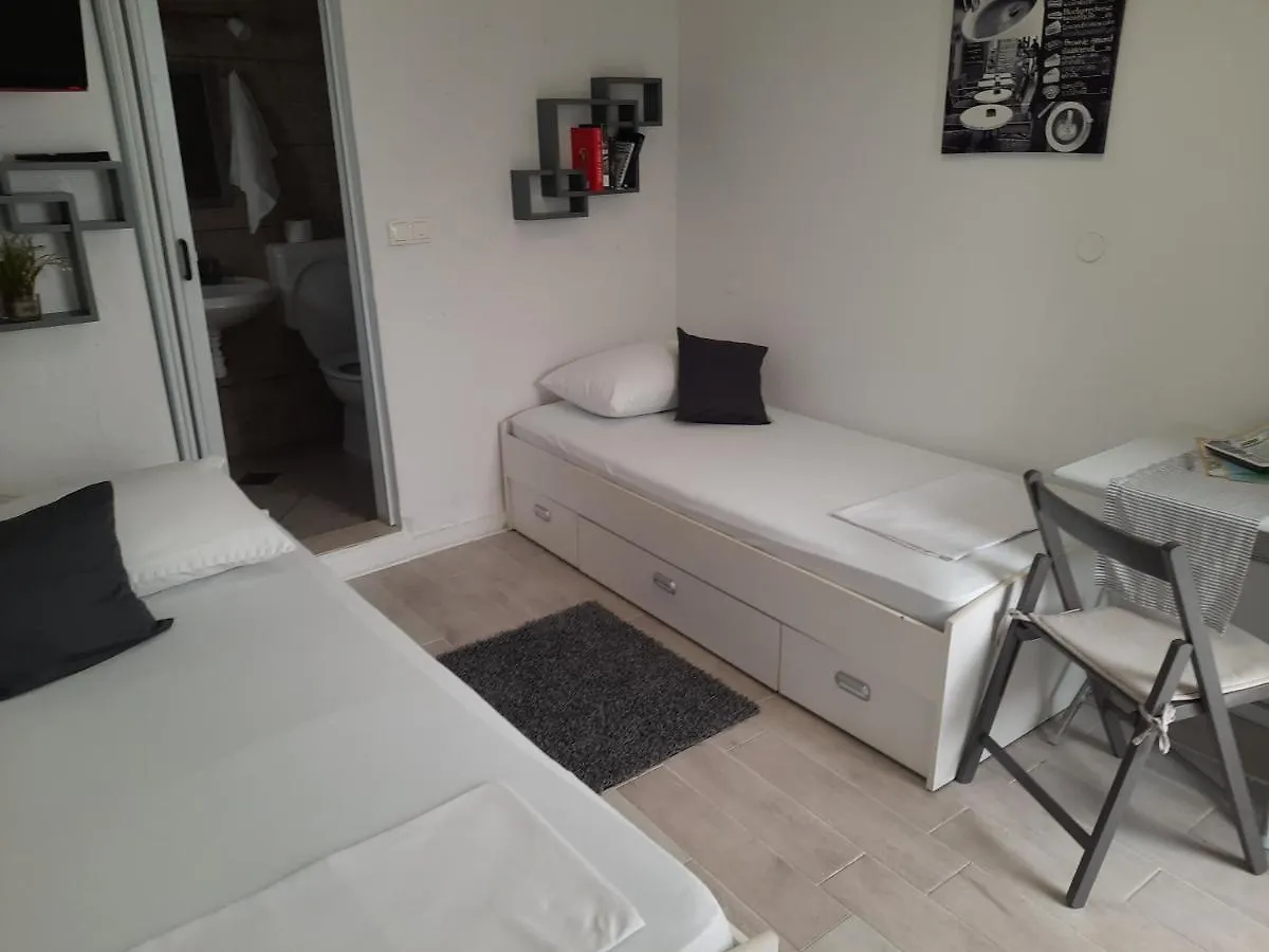 Apartments Ankica Split 0*,